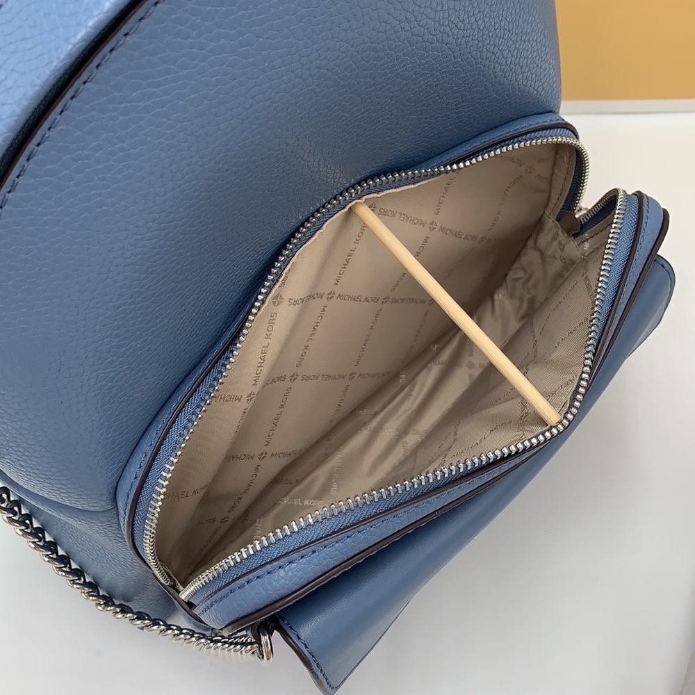 MICHAEL KORS  Maisie Medium Pebbled Leather 2-in-1 Backpack Denim  NWT - Picture 12 of 16